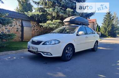 Седан Daewoo Gentra 2013 в Києві