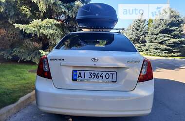 Седан Daewoo Gentra 2013 в Києві