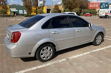 Седан Daewoo Gentra 2013 в 