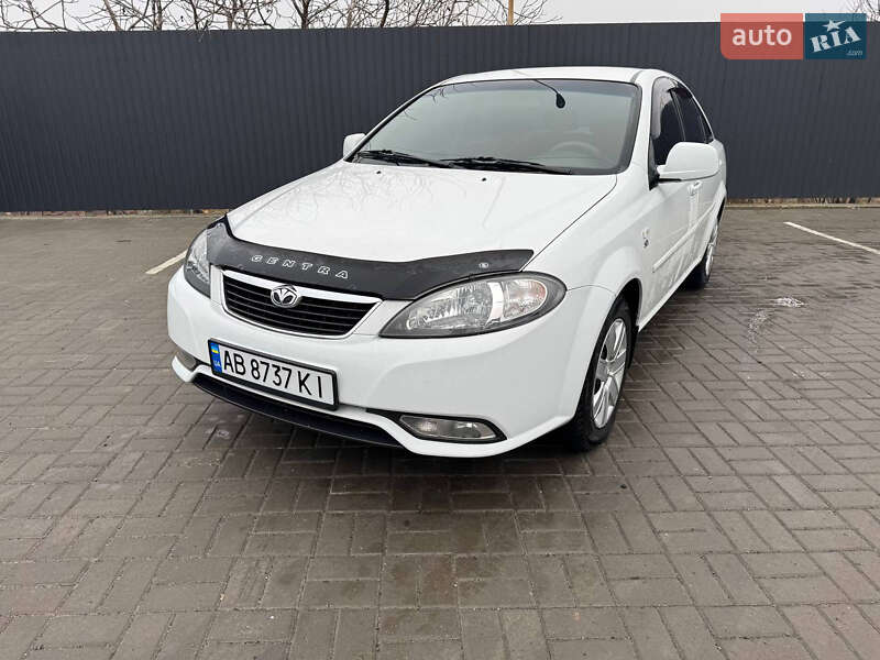 Седан Daewoo Gentra 2013 в Черкасах