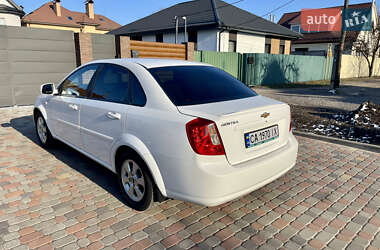 Седан Daewoo Gentra 2013 в 