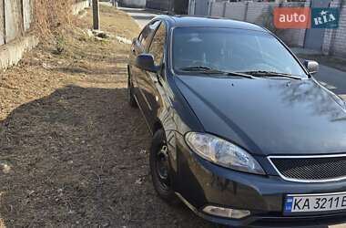 Седан Daewoo Gentra 2013 в 