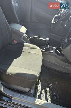 Седан Daewoo Gentra 2013 в 