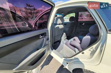 Седан Daewoo Gentra 2014 в 