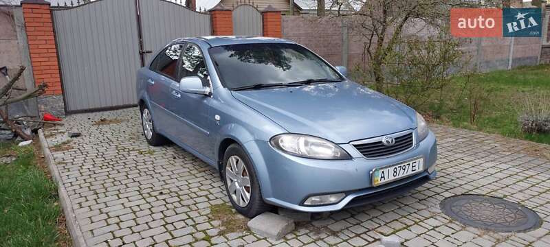 Daewoo Gentra 2013