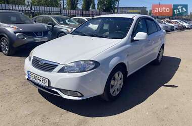 Седан Daewoo Gentra 2014 в Миколаєві