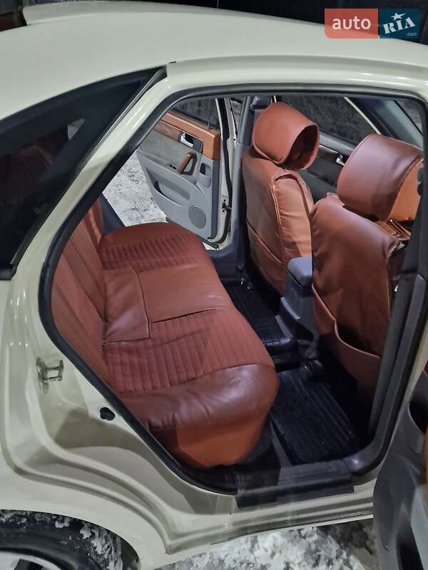 Седан Daewoo Gentra 2014 в Києві