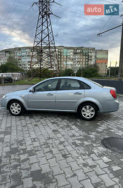 Седан Daewoo Gentra 2013 в 
