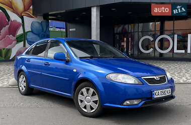 Седан Daewoo Gentra 2014 в 