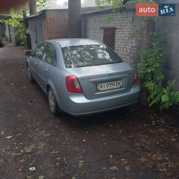 Седан Daewoo Gentra 2013 в 