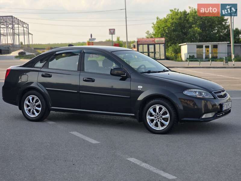 Седан Daewoo Gentra 2013 в Тернополе