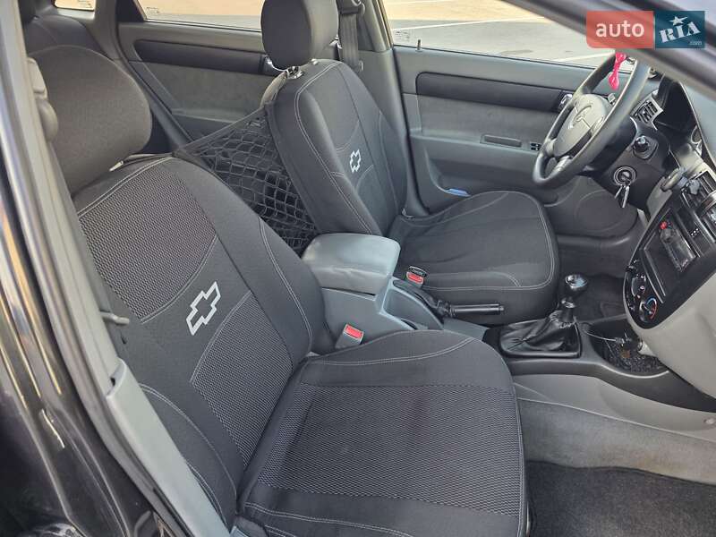 Седан Daewoo Gentra 2013 в Тернополе