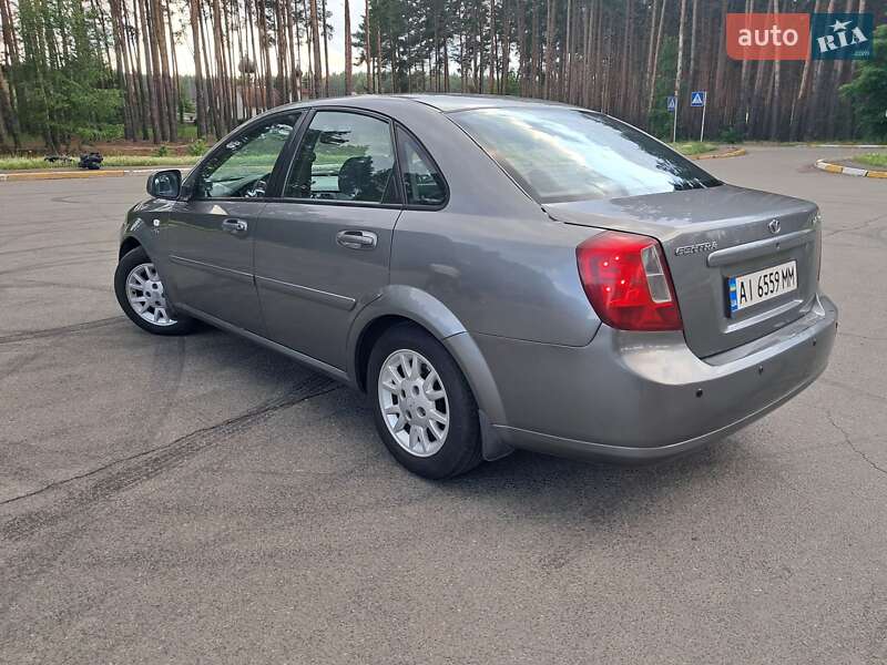 Седан Daewoo Gentra 2014 в Ирпене