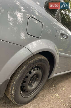 Седан Daewoo Gentra 2013 в 