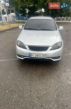 Седан Daewoo Gentra 2014 в Полтаве