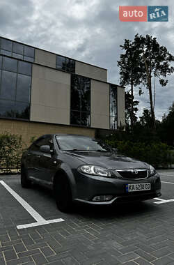 Седан Daewoo Gentra 2014 в Бучі