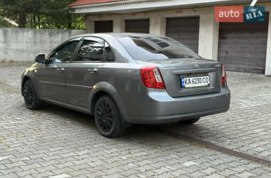 Седан Daewoo Gentra 2014 в 