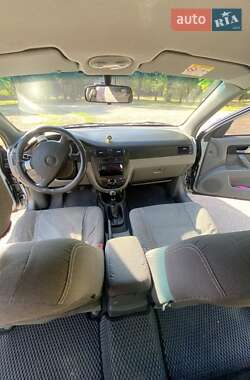 Седан Daewoo Gentra 2013 в 
