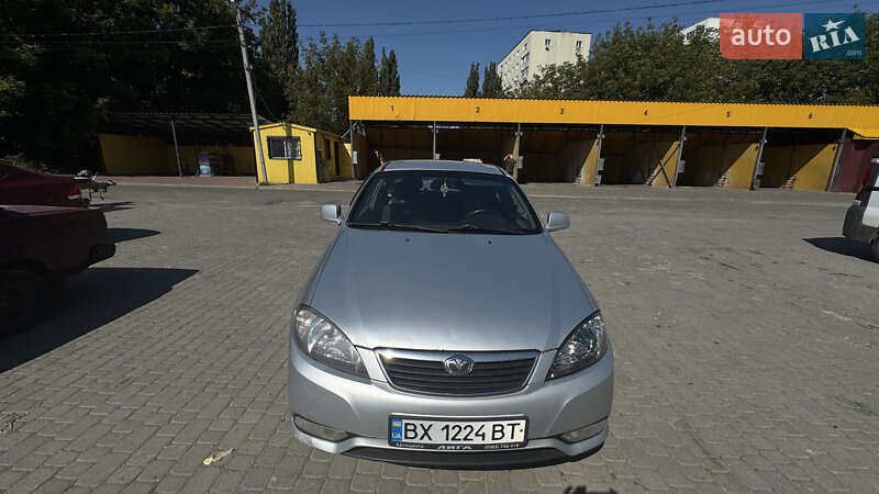 Седан Daewoo Gentra 2014 в Хмельницком
