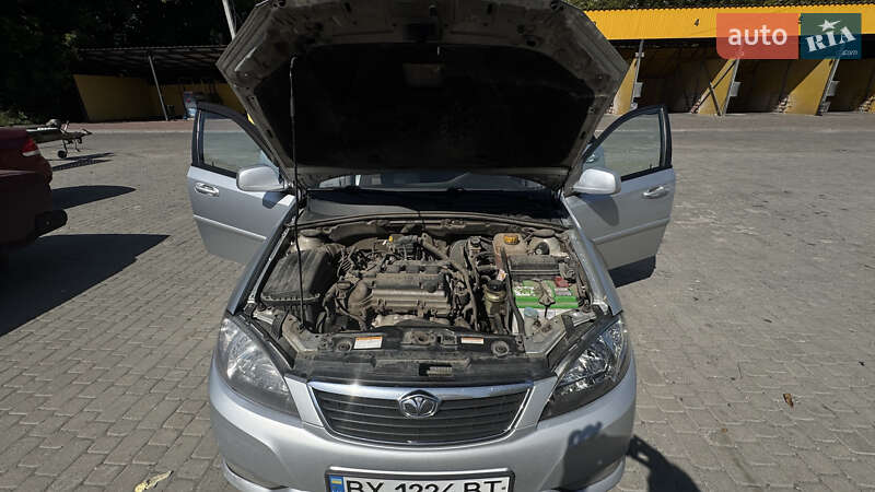 Седан Daewoo Gentra 2014 в Хмельницком