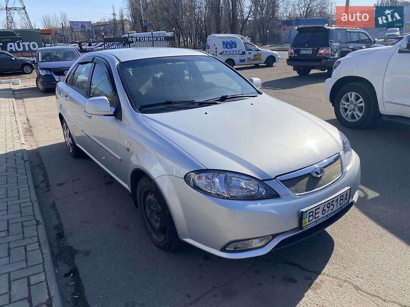 Седан Daewoo Gentra 2014 в Николаеве