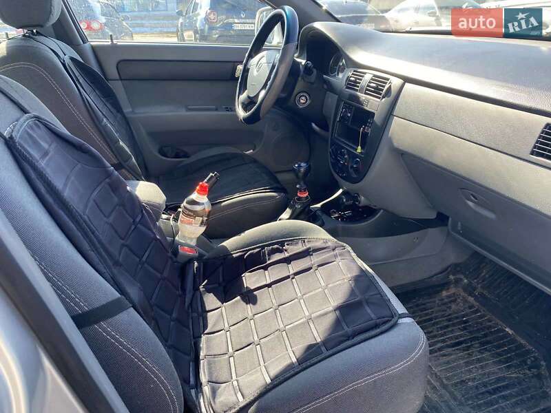 Седан Daewoo Gentra 2014 в Николаеве