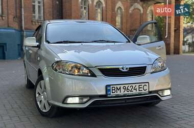 Седан Daewoo Gentra 2013 в 