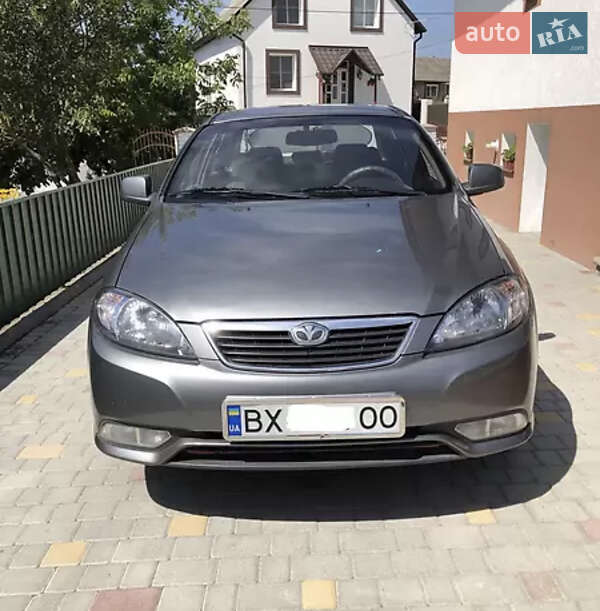 Седан Daewoo Gentra 2013 в 