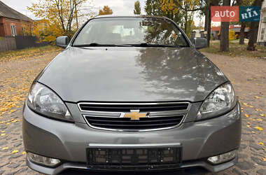 Седан Daewoo Gentra 2013 в 