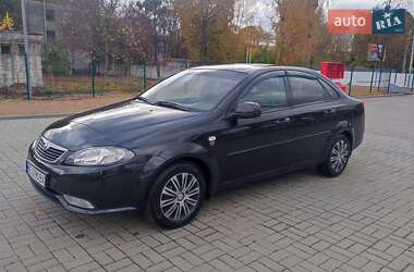 Седан Daewoo Gentra 2013 в Житомире