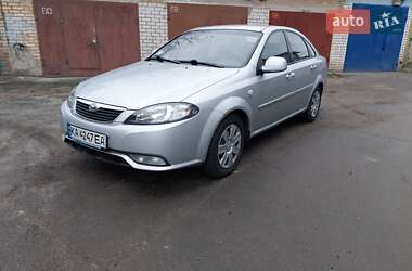 Седан Daewoo Gentra 2014 в Киеве