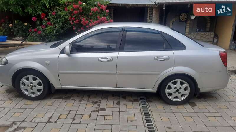 Седан Daewoo Gentra 2014 в Вінниці