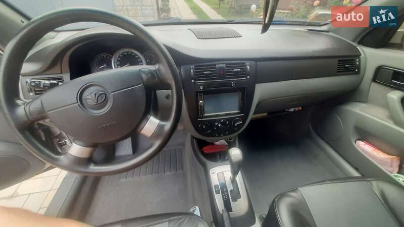 Седан Daewoo Gentra 2014 в Вінниці