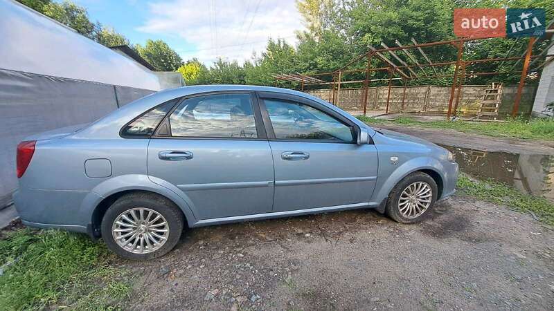 Daewoo Gentra 2013 Daewoo Gentra 2013