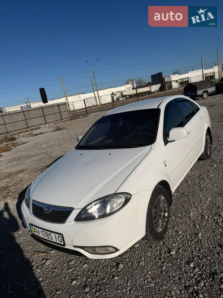 Седан Daewoo Gentra 2013 в Каменском