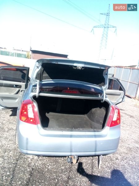 Седан Daewoo Gentra 2014 в Киеве