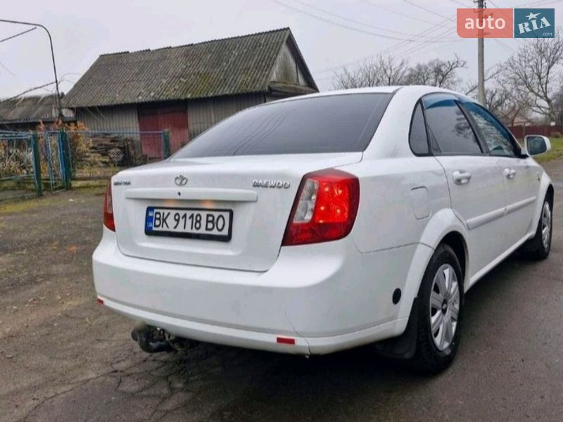 Седан Daewoo Gentra 2014 в Ровно фото 6 Седан Daewoo Gentra 2014 в Ровно
