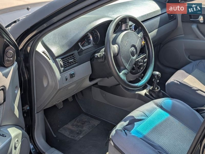 Седан Daewoo Gentra 2013 в Одесі