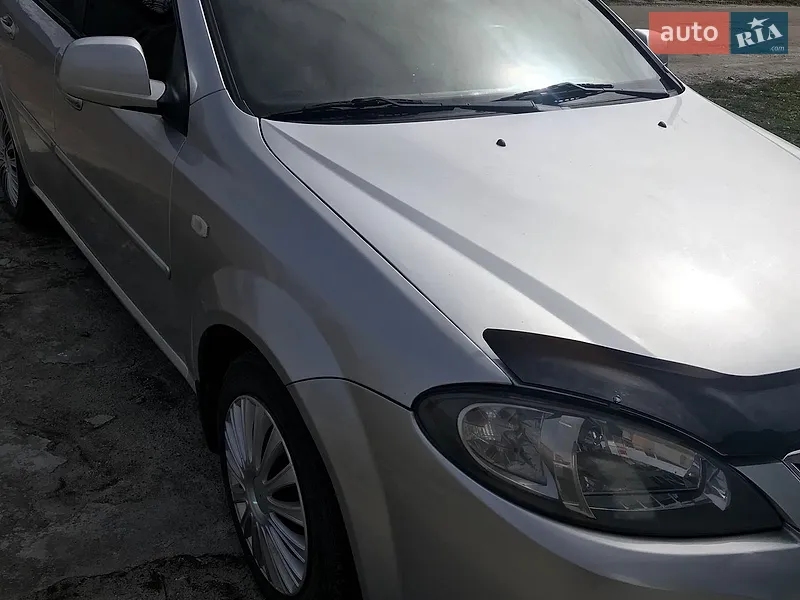Daewoo Gentra 2015