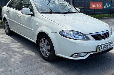 Седан Daewoo Gentra 2013 в Черкасах