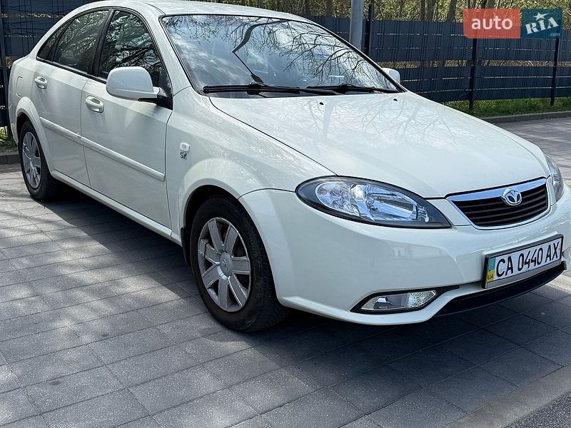 Daewoo Gentra 2013