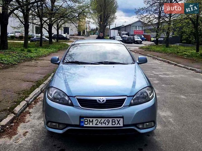 Седан Daewoo Gentra 2014 в Киеве