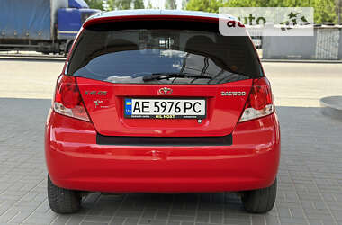 Хэтчбек Daewoo Kalos 2004 в 