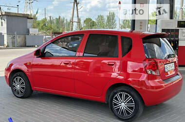 Хэтчбек Daewoo Kalos 2004 в 