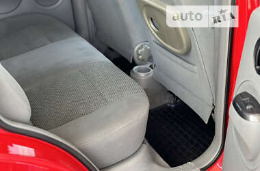 Хэтчбек Daewoo Kalos 2004 в 