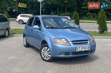 Хэтчбек Daewoo Kalos 2002 в Косове