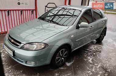 Хетчбек Daewoo Lacetti 2005 в 