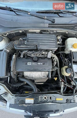 Седан Daewoo Lacetti 2004 в 