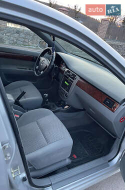Седан Daewoo Lacetti 2004 в 