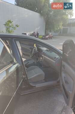 Хэтчбек Daewoo Lacetti 2004 в 